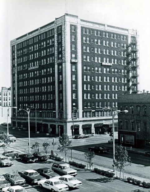 Blackhawk Hotel: Exterior 8/23/1978